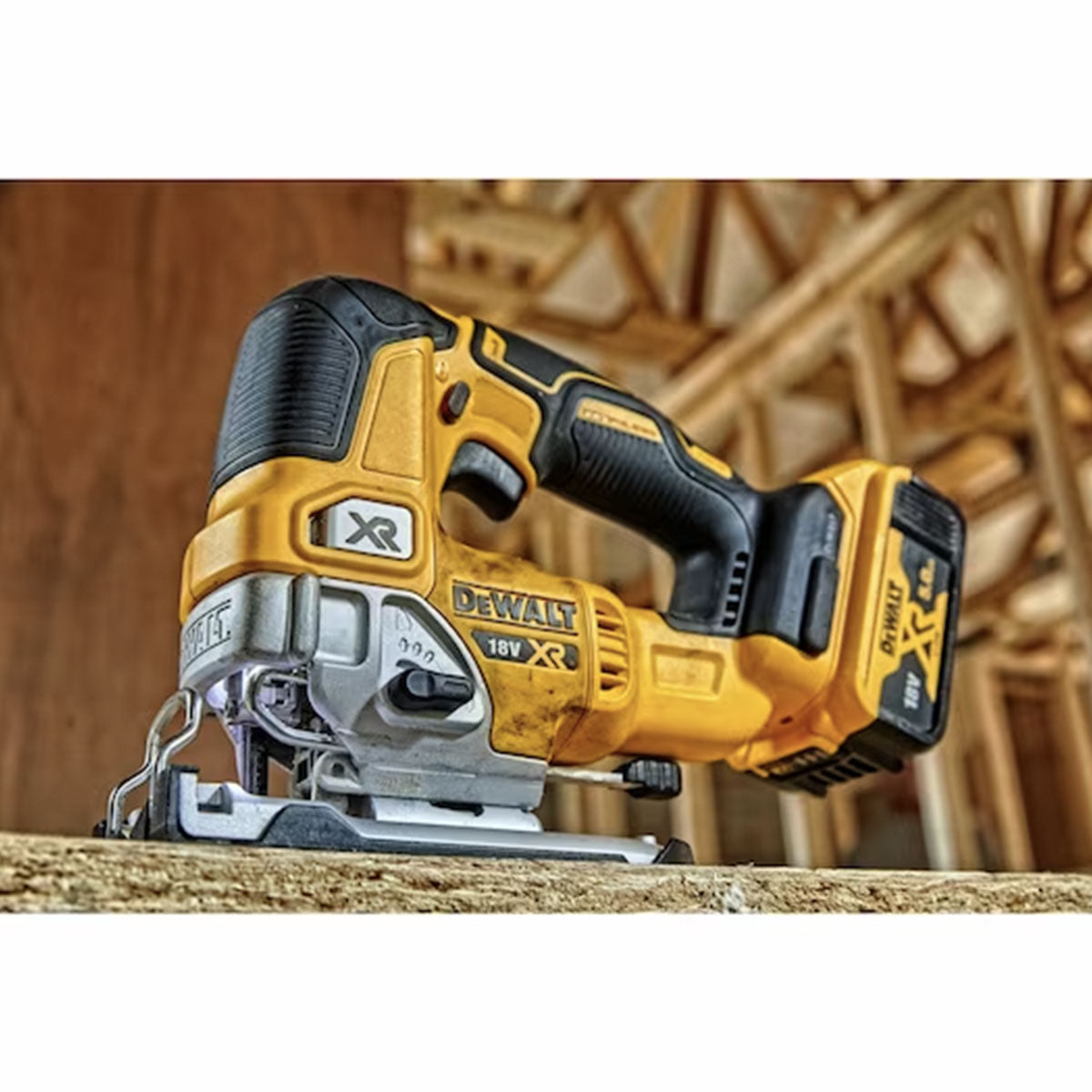 Jigsaw with bracket handle 18V XR BRUSHLESS motor in TSTACK CASE and ACCESSORIES - DeWALT - DCS334P2-QW Jigsaw with bracket handle 18V XR BRUSHLESS motor in TSTACK CASE and ACCESSORIES - DeWALT - DCS334P2-QW